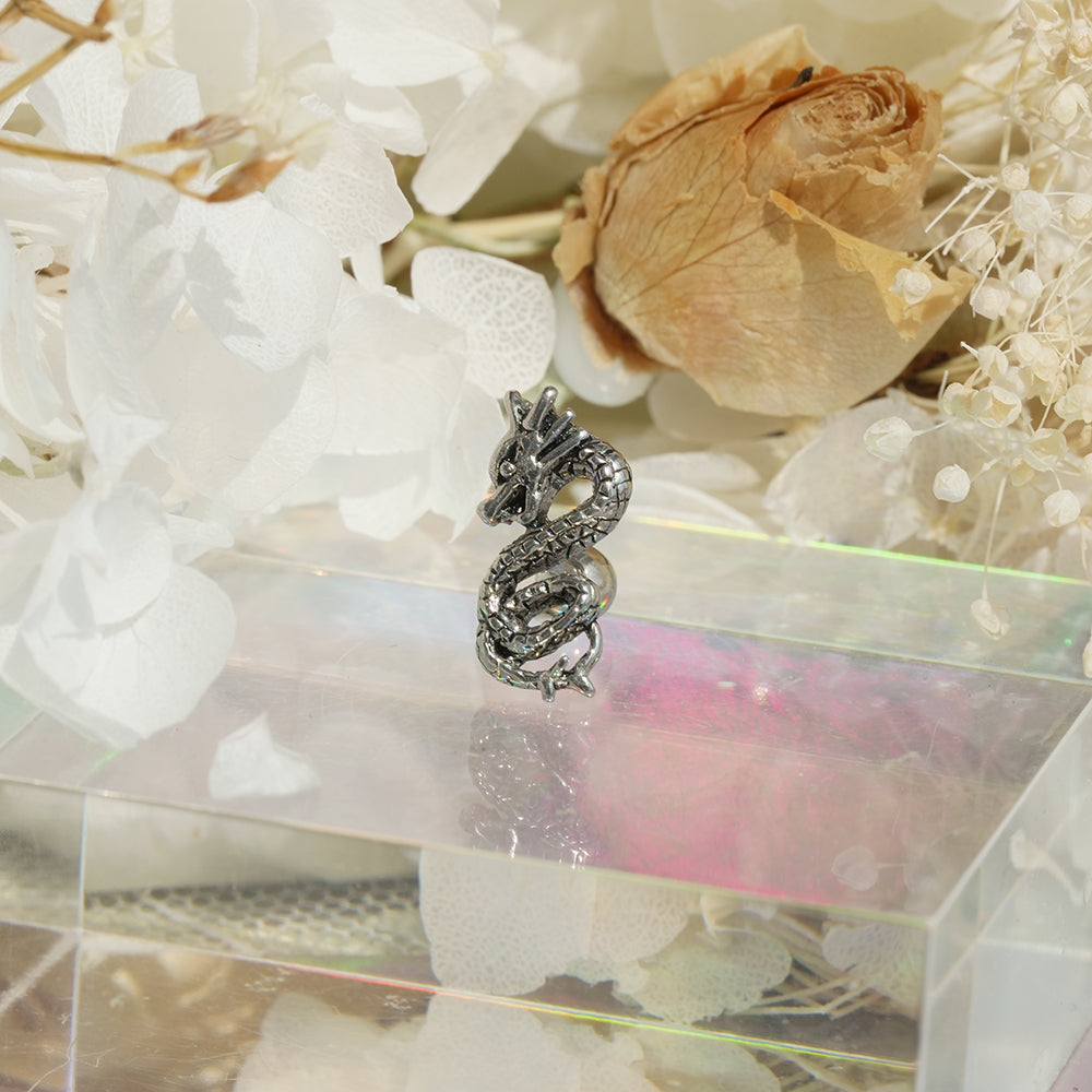 [全サージカル] 龍 ドラゴン ボディピアス 16G 辰 干支 オリエンタル