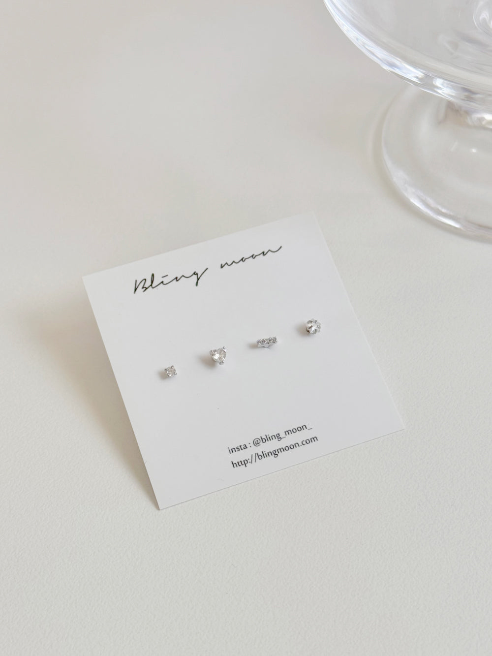 [4set] Daily Crystal Cubic 16G Simple Mini Heart Body Piercing Back Piercing Cartilage Piercing 