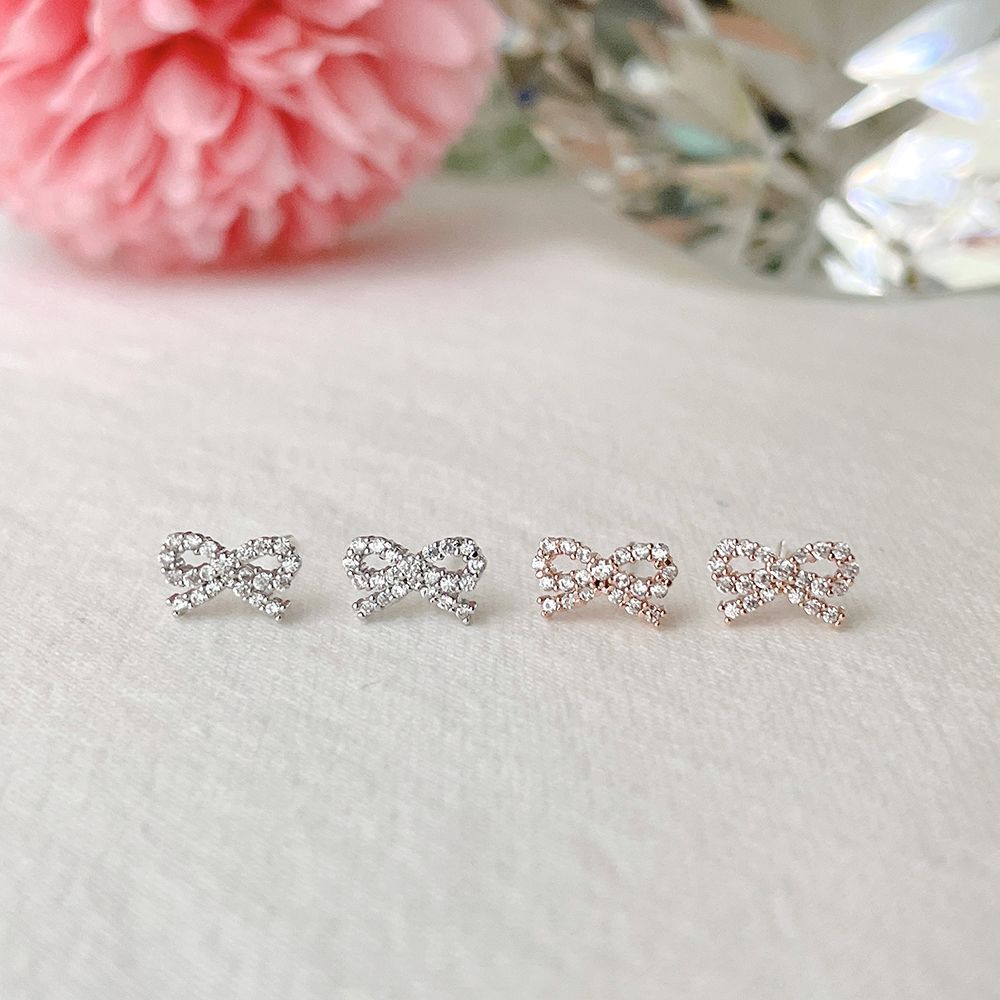 [925 Silver] ต่างหูเงินทรงริบบิ้นลูกบาศก์สำหรับทั้ง 2 ข้าง 