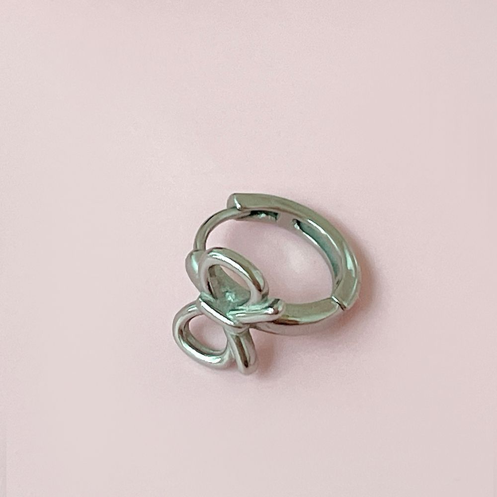 [Fully Surgical] Ribbon One-Touch Ring Earrings 18G 