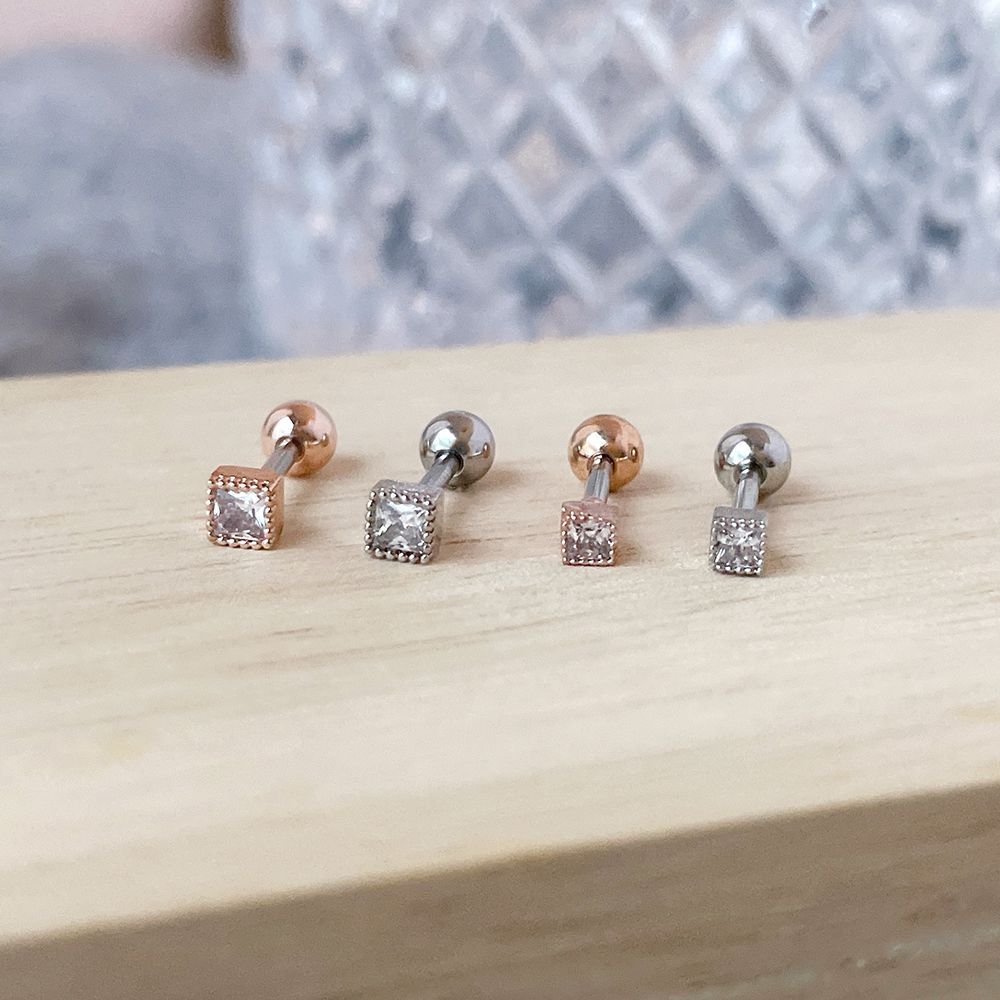 [Surgical] Basic Square Cubic (2 Colors, 2 Sizes) 16G Body Piercing Back Piercing Cartilage Piercing 