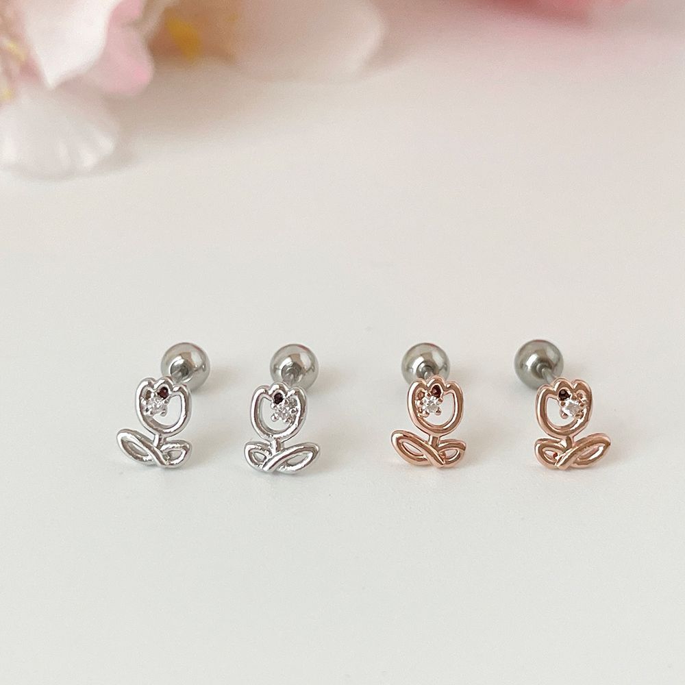 [Surgical] Rose Flower (2 Colors) Body Piercing Back Piercing Cartilage Piercing 