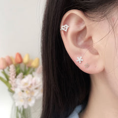 [925 Silver]キュービック フラワー お花 20G ボディピアス キャッチ ピアッシング 軟骨ピアス