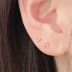 [サージカル]超ミニ 月モチーフ 三日月 ピアス (2Color) 16G ボディピアス キャッチ 軟骨ピアス