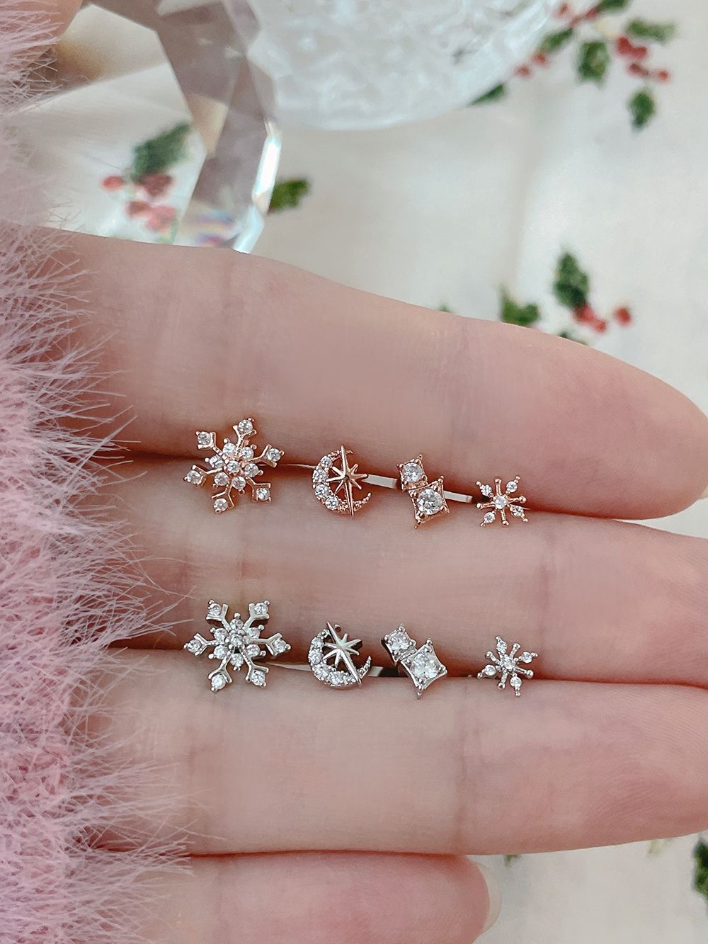 [ชุด 3 ชิ้น] [แบบผ่าตัด] ต่างหูดอกไม้สีเขียว (2 สี) เจาะร่างกาย เจาะหลัง เจาะกระดูกอ่อน 