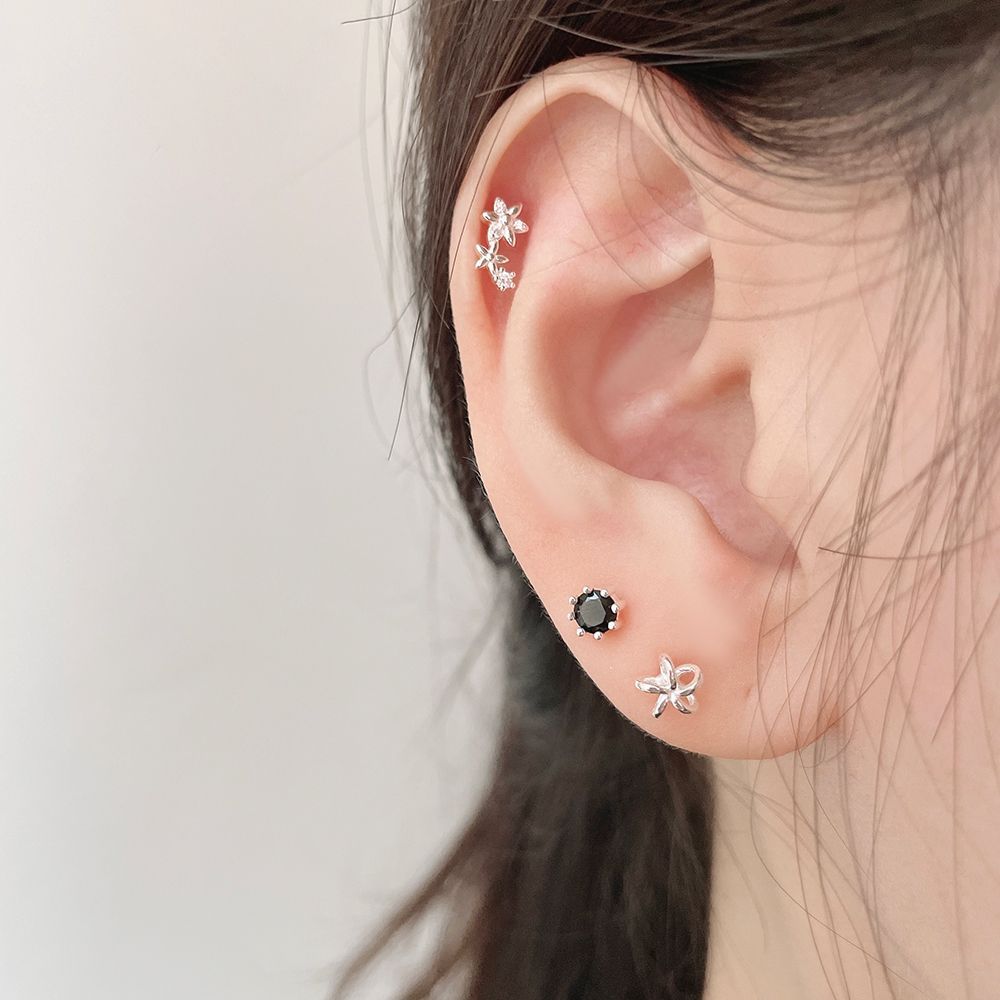[Surgical] Cubic Flower (2 Colors) 16G Body Piercing Back Piercing Cartilage Piercing 