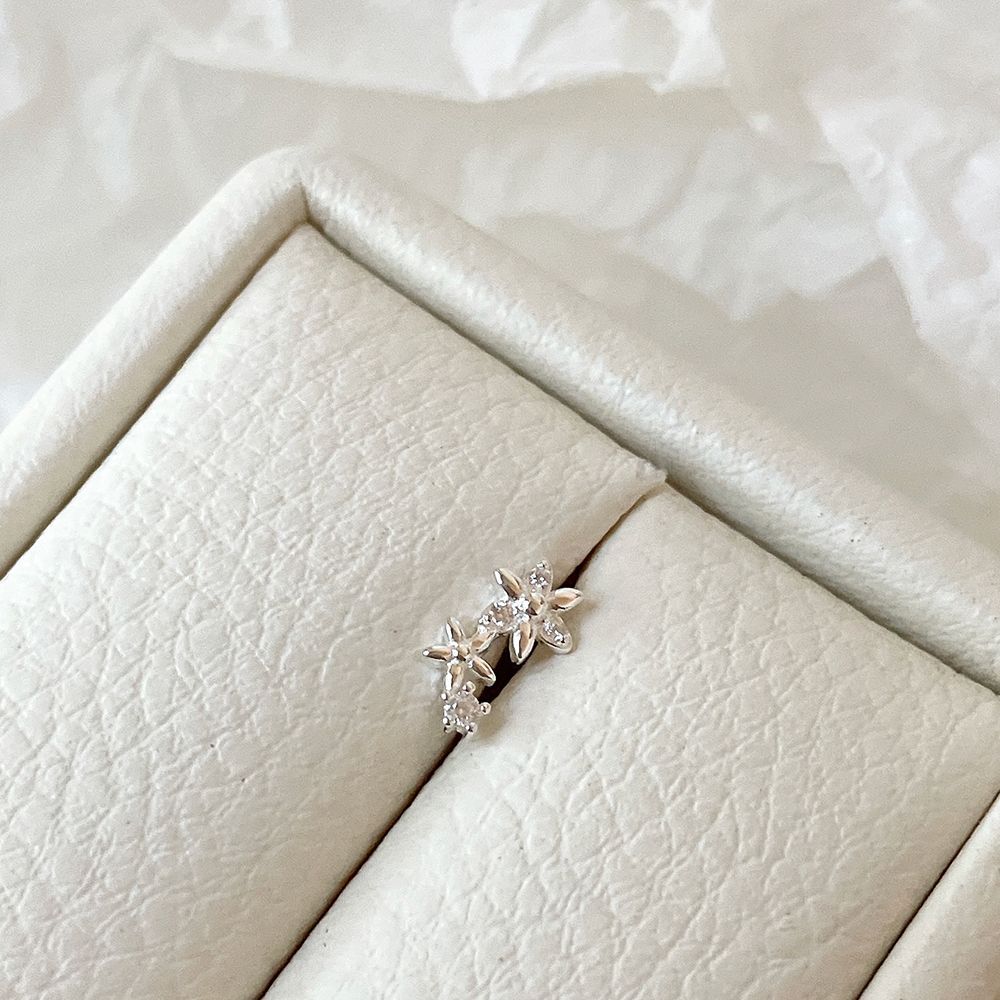 [Surgical] Cubic Flower (2 Colors) 16G Body Piercing Back Piercing Cartilage Piercing 