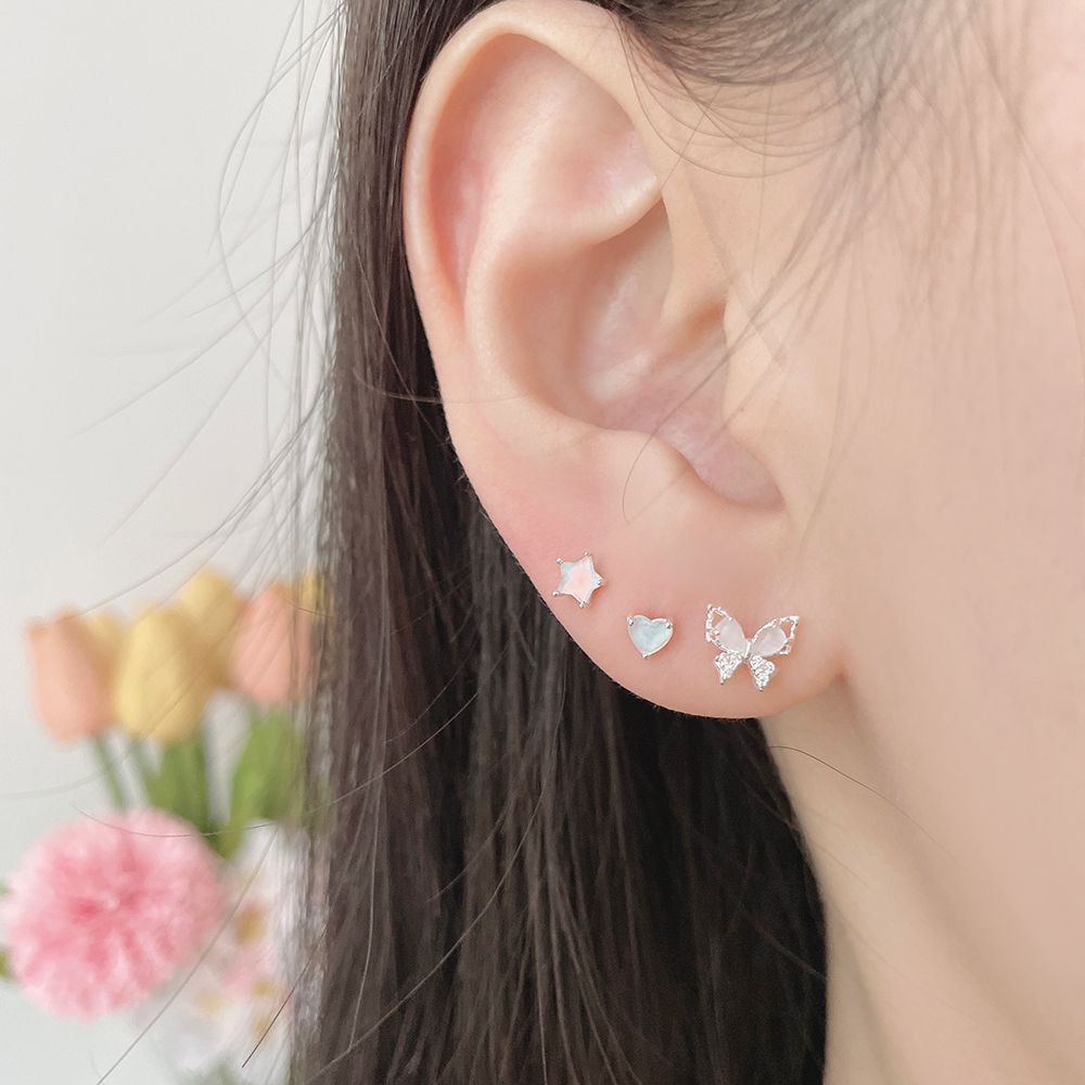 [Surgical] Cubic Flower (2 Colors) 16G Body Piercing Back Piercing Cartilage Piercing 