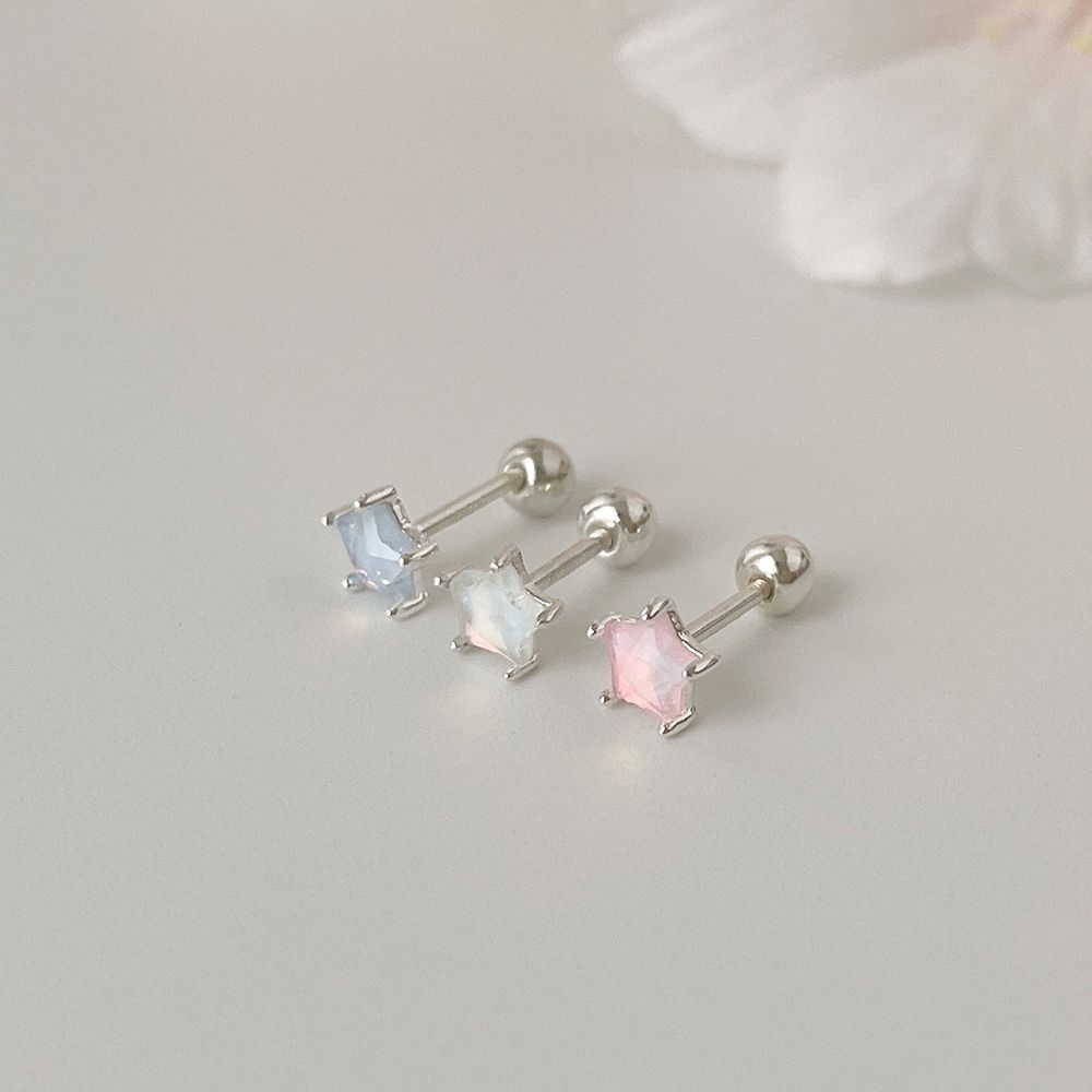 [Surgical] Cubic Flower (2 Colors) 16G Body Piercing Back Piercing Cartilage Piercing 