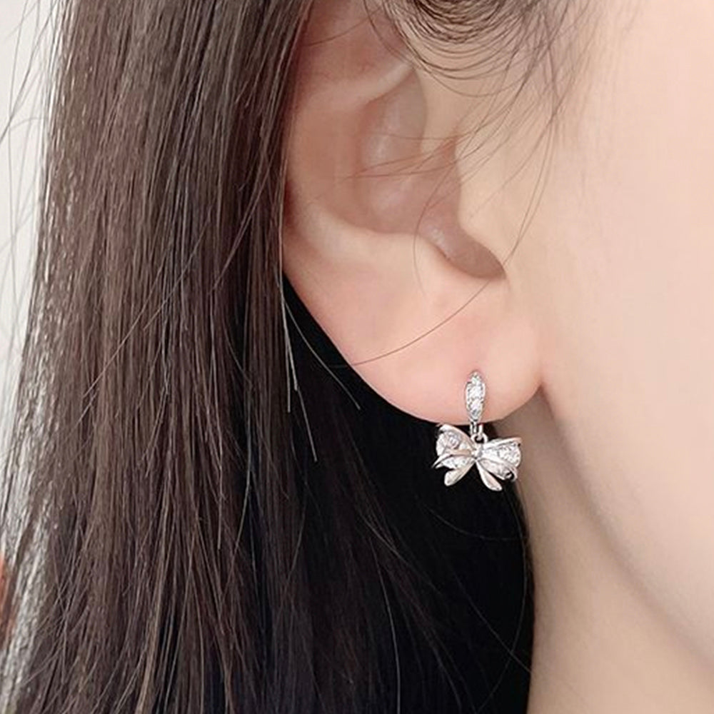 [3-piece set] [Surgical] Green Flower Earrings (2 Colors) Body Piercings, Backs, Piercings, Cartilage Piercings 