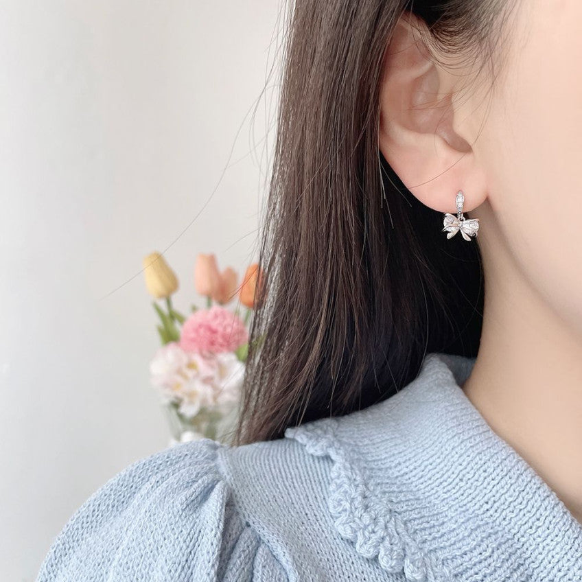[3-piece set] [Surgical] Green Flower Earrings (2 Colors) Body Piercings, Backs, Piercings, Cartilage Piercings 