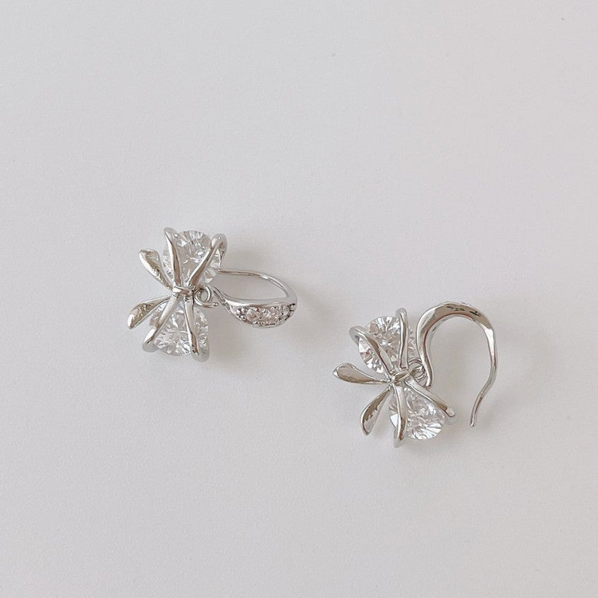 [3-piece set] [Surgical] Green Flower Earrings (2 Colors) Body Piercings, Backs, Piercings, Cartilage Piercings 