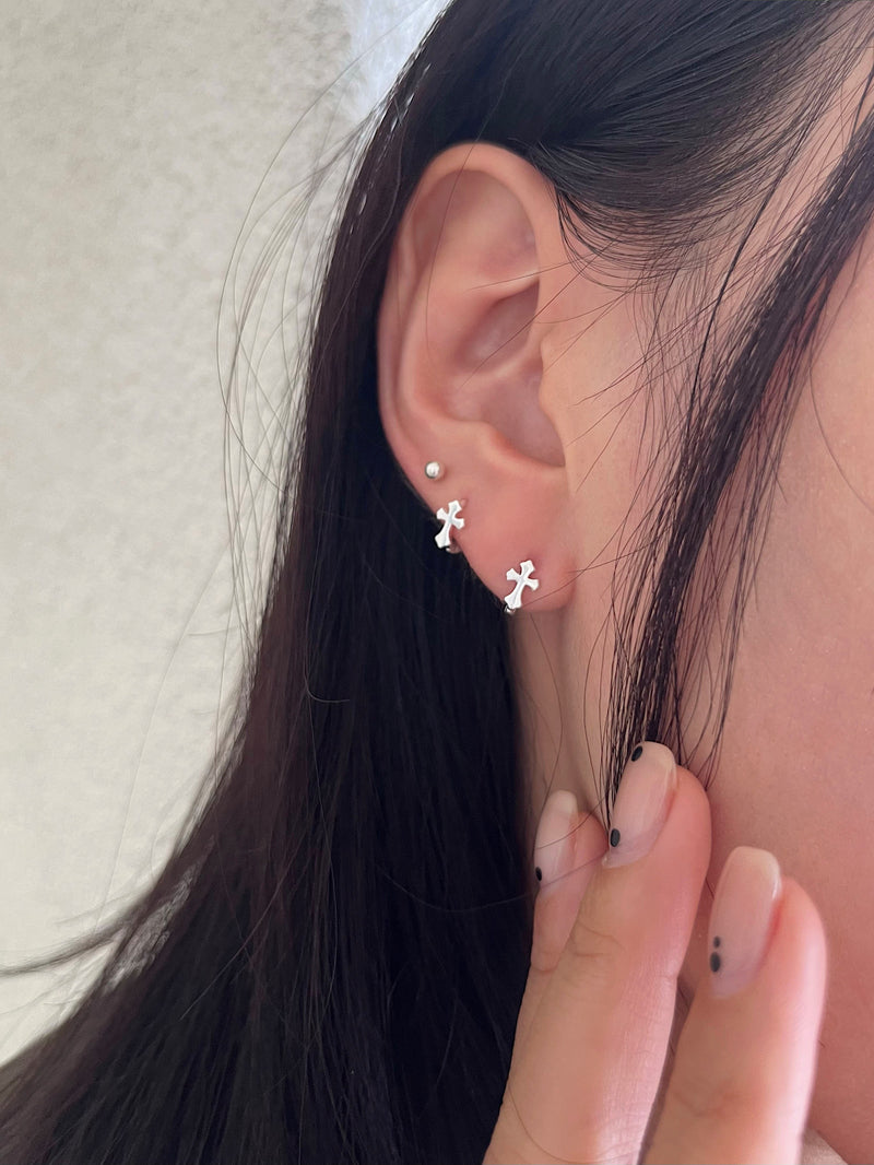 [925 Silver] Mini Cross One-Touch Ring Earrings 