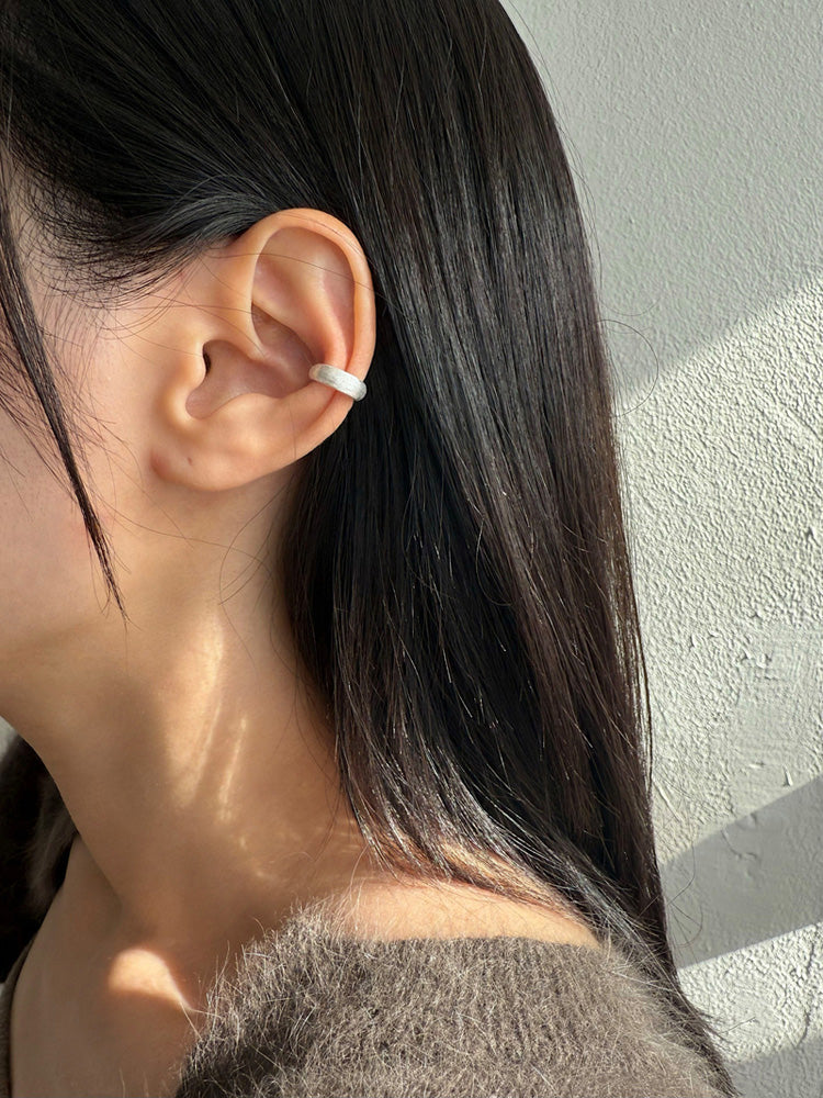 [925 Silver] Matte Bold Ring Ear Cuff 