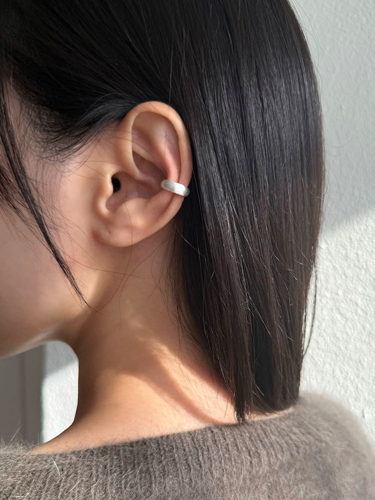 [925 Silver] Matte Bold Ring Ear Cuff 