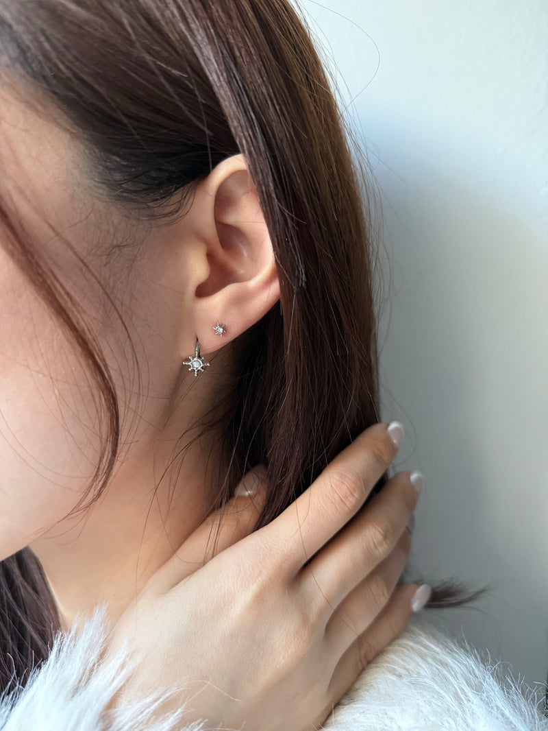 [サージカル]キュービック太陽 (2size/2color) 16G ボディピアス キャッチ ピアッシング 軟骨ピアス