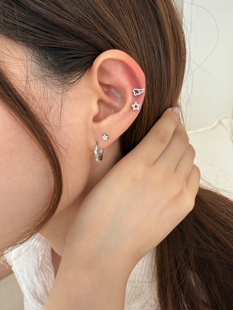[925 เงิน] แหวนเพชรประกาย 3 เหลี่ยม