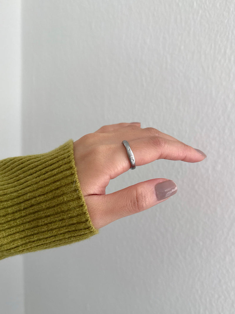 [サージカル] スパークウェーブ リング（2タイプ）マット / ミラー