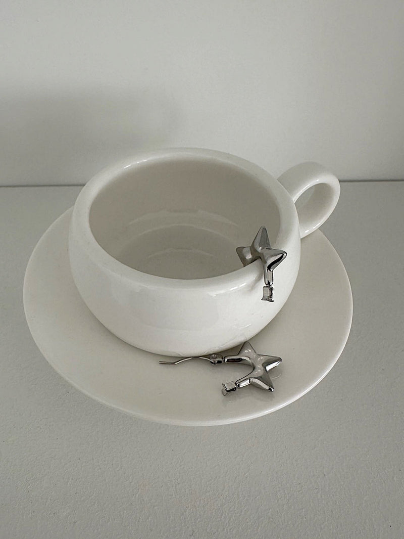 [925 เงิน] แหวนเพชรประกาย 3 เหลี่ยม