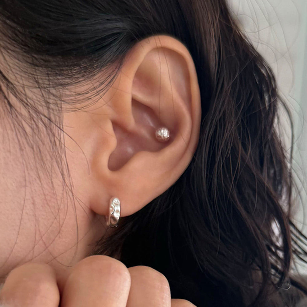 [925 Silver]バンピーテクスチャー ワンタッチリングピアス 両耳用 シルバー925 ピアス 大人 ピアス