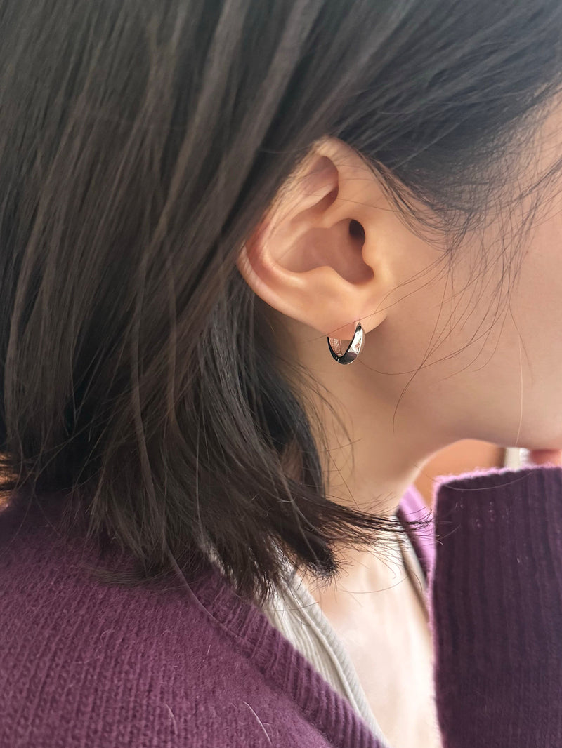 [ผ่าตัด] เจาะจมูกแบบตัด (3 สี) 16G 