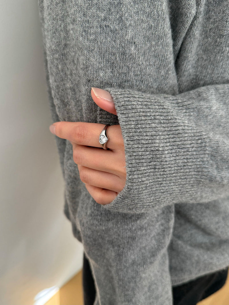 [サージカル] キュービック ハートポイント リング 金属アレルギー対応 / サージカルステンレス