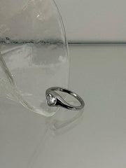 [サージカル] キュービック ハートポイント リング 金属アレルギー対応 / サージカルステンレス