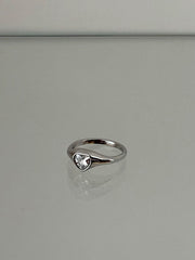 [サージカル] キュービック ハートポイント リング 金属アレルギー対応 / サージカルステンレス