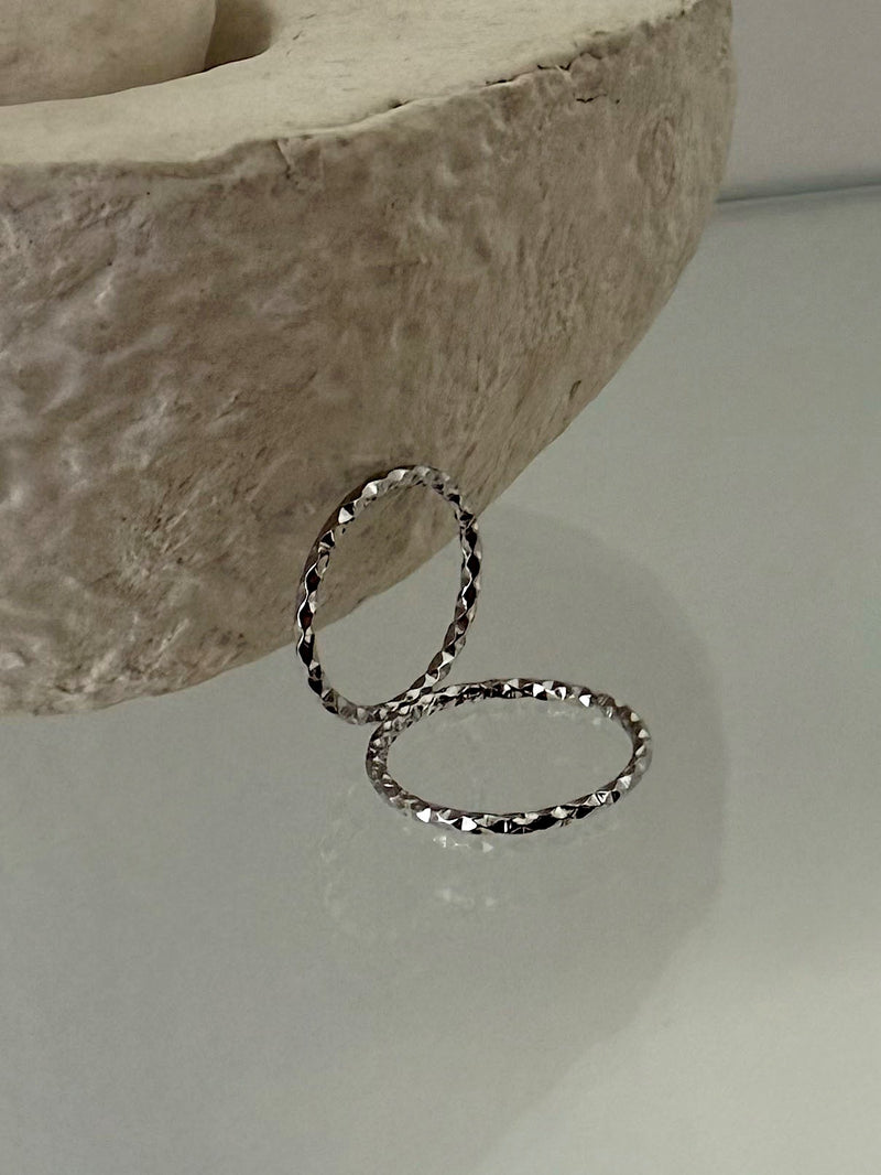 [サージカル]カッティングデザイン シャインリング 金属アレルギー対応 / サージカルステンレス