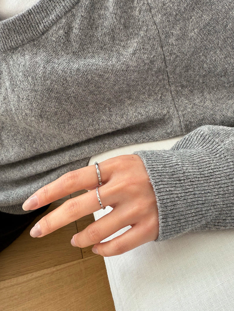 [サージカル]カッティングデザイン シャインリング 金属アレルギー対応 / サージカルステンレス