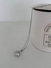 ドロップモチーフ ロングネックレス