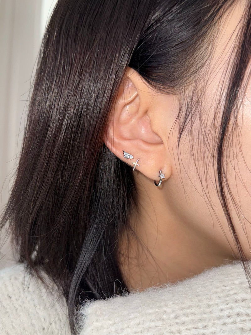 [チタン] キュービック スター セグメントリング ピアス (2Type/ 3Size) 太さ0.8mm / 1.2mm