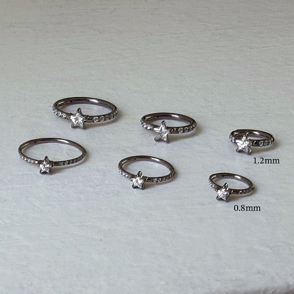 [チタン] キュービック スター セグメントリング ピアス (2Type/ 3Size) 太さ0.8mm / 1.2mm