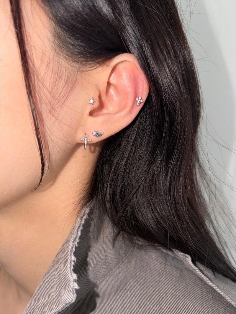 [サージカル]キュービック クロス ピアス (3Type)  16G 軟骨 ボディピアス ファッションピアス