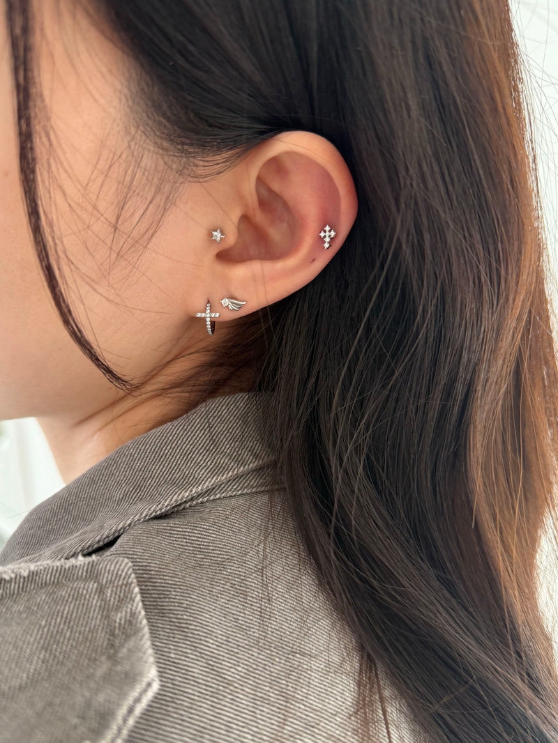 サージカル]キュービック クロス ピアス (3Type) 16G 軟骨 ボディ