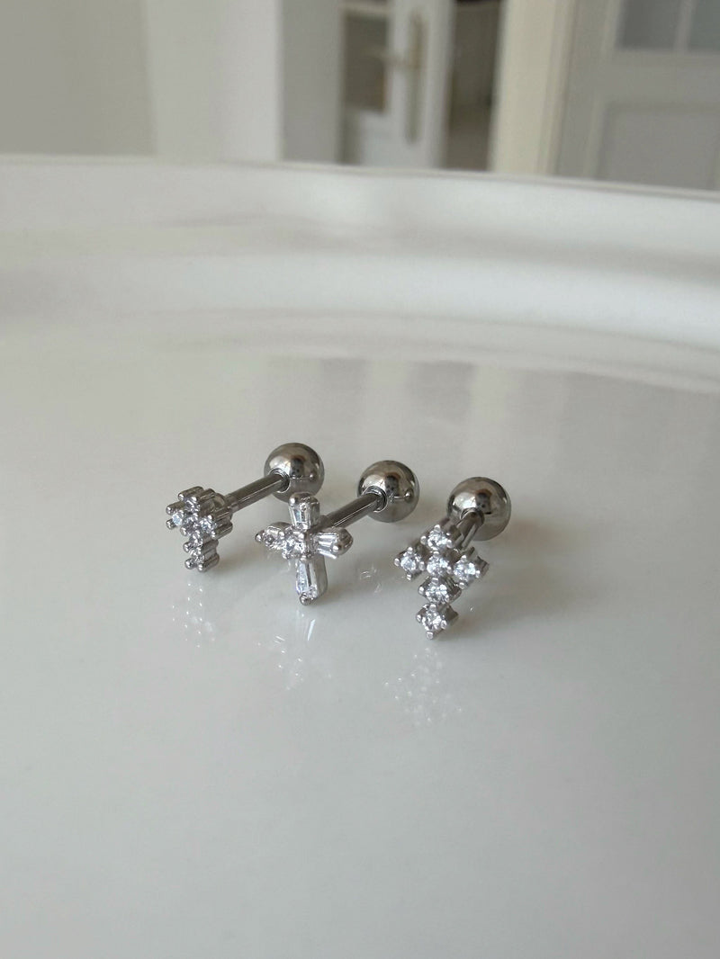 [サージカル]キュービック クロス ピアス (3Type)  16G 軟骨 ボディピアス ファッションピアス