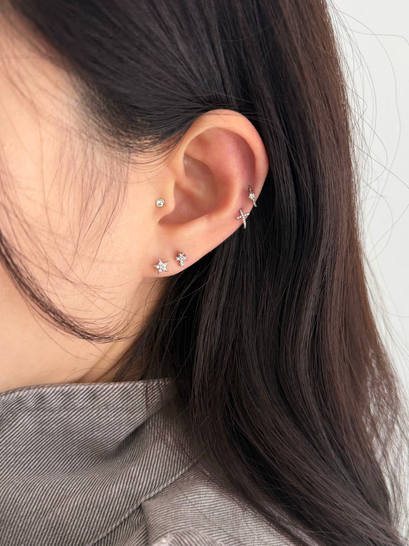 [サージカル]キュービック クロス ピアス (3Type)  16G 軟骨 ボディピアス ファッションピアス