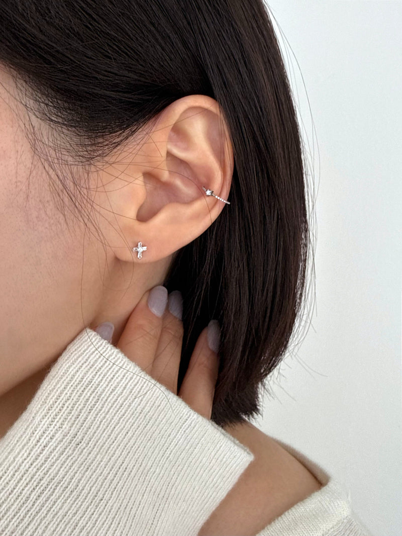 [サージカル]キュービック クロス ピアス (3Type)  16G 軟骨 ボディピアス ファッションピアス