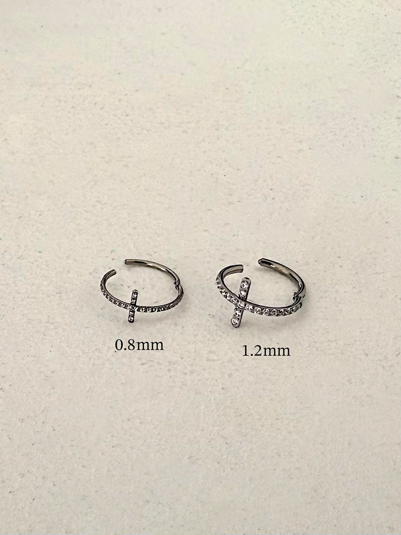 [チタン] キュービック クロス セグメントリング ピアス (2Type / 3Size) 太さ0.8mm / 1.2mm