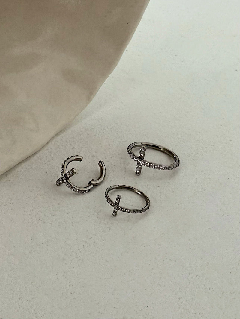 [チタン] キュービック クロス セグメントリング ピアス (2Type / 3Size) 太さ0.8mm / 1.2mm