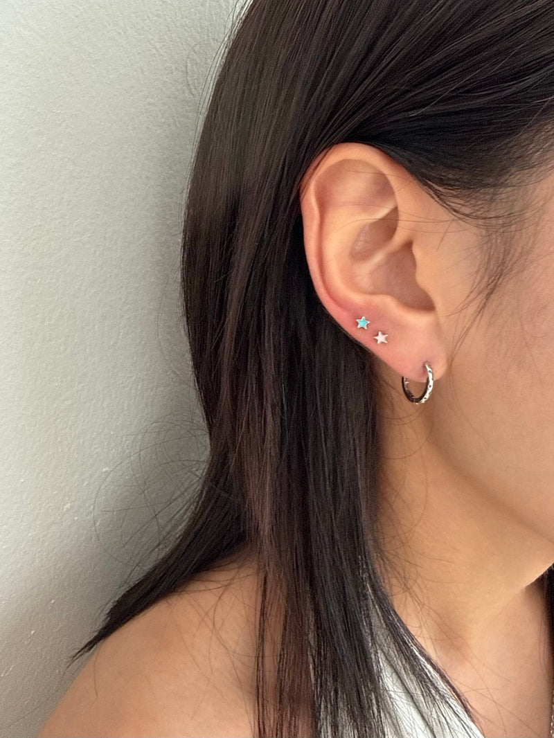 [サージカルステンレスポスト] レインボーキュービック ワンタッチリングピアス 両耳用