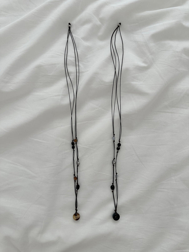 [Surgical] Brown String Vintage Gemstone Long Necklace (2 colors/adjustable length)