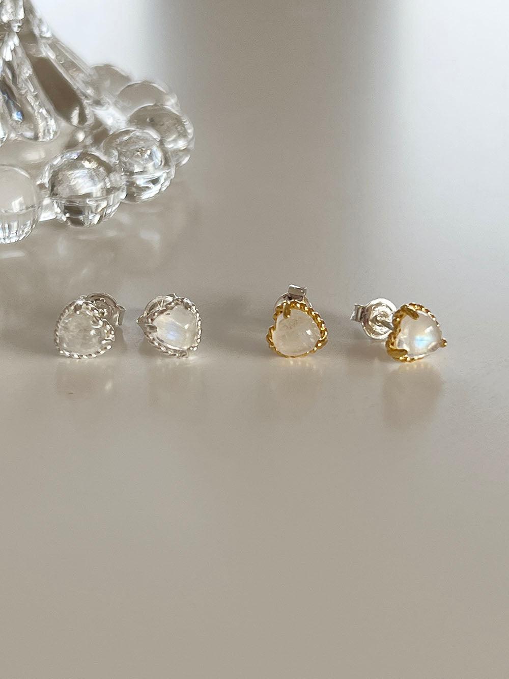 [925 Silver]バニラムーンストーンハートピアス Earrings The Klang 