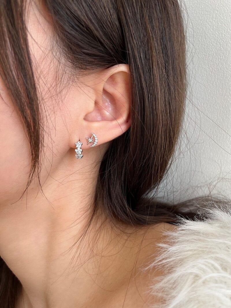 [925 Silver]Crescent Moon and Star Cubicピアス Earrings younglong-seoul 
