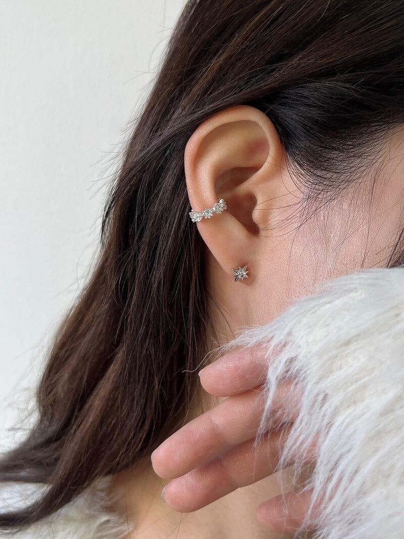 [925 Silver]グリーミング・スパークル・スター・ピアス Earrings younglong-seoul 