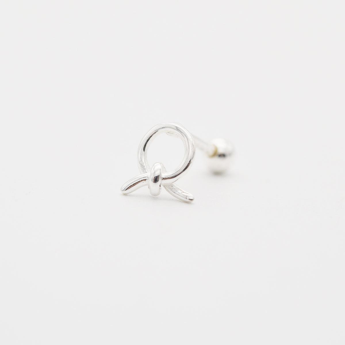 [925 Silver]結び目の薄いピアス Earrings 10000won 