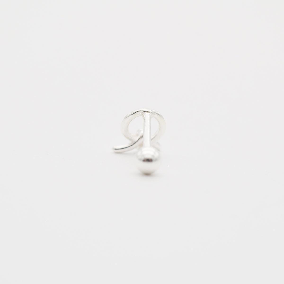 [925 Silver]結び目の薄いピアス Earrings 10000won 