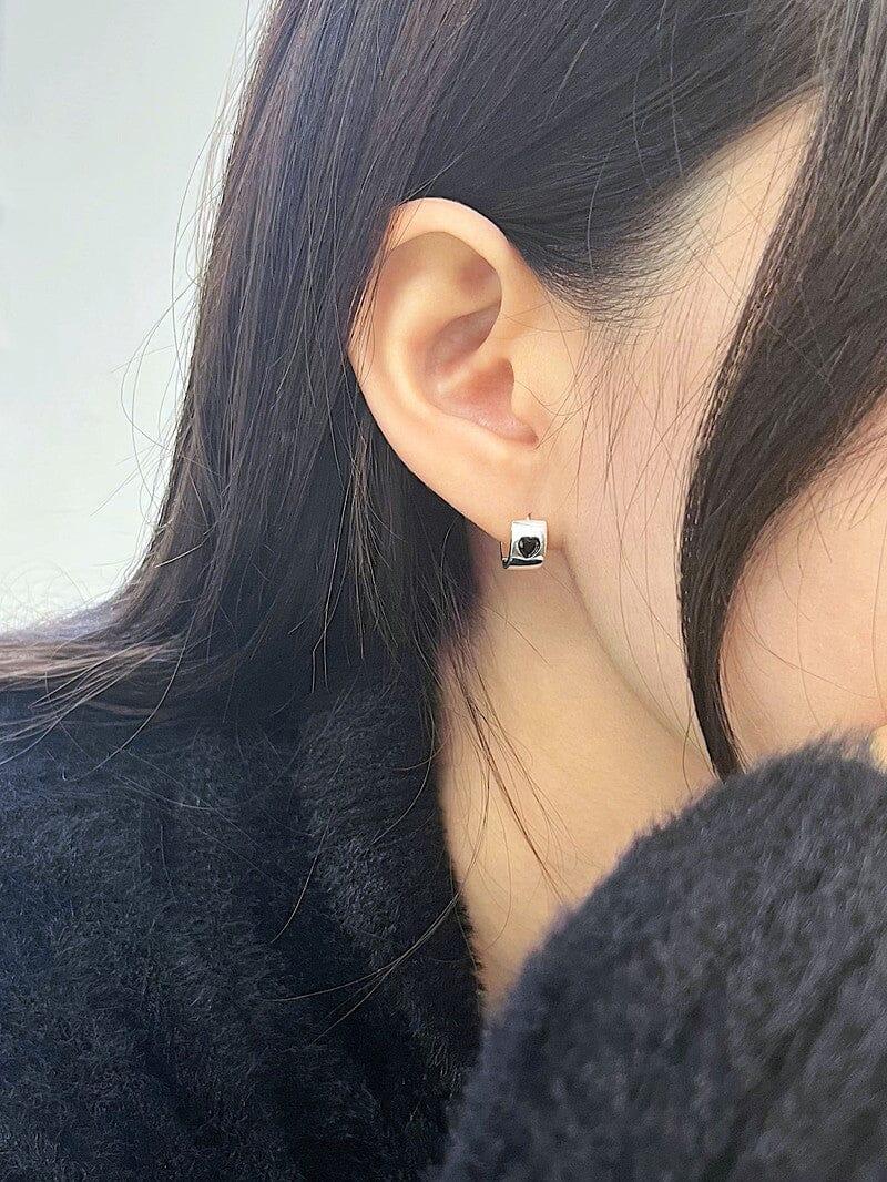 [925 Silver]キュービック・ハート・ワイド・ワンタッチリング・ピアス Earrings younglong-seoul 