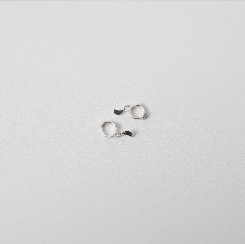 [925 Silver]ミニ7mm ドロップ 月 リングピアス Earrings 10000won 