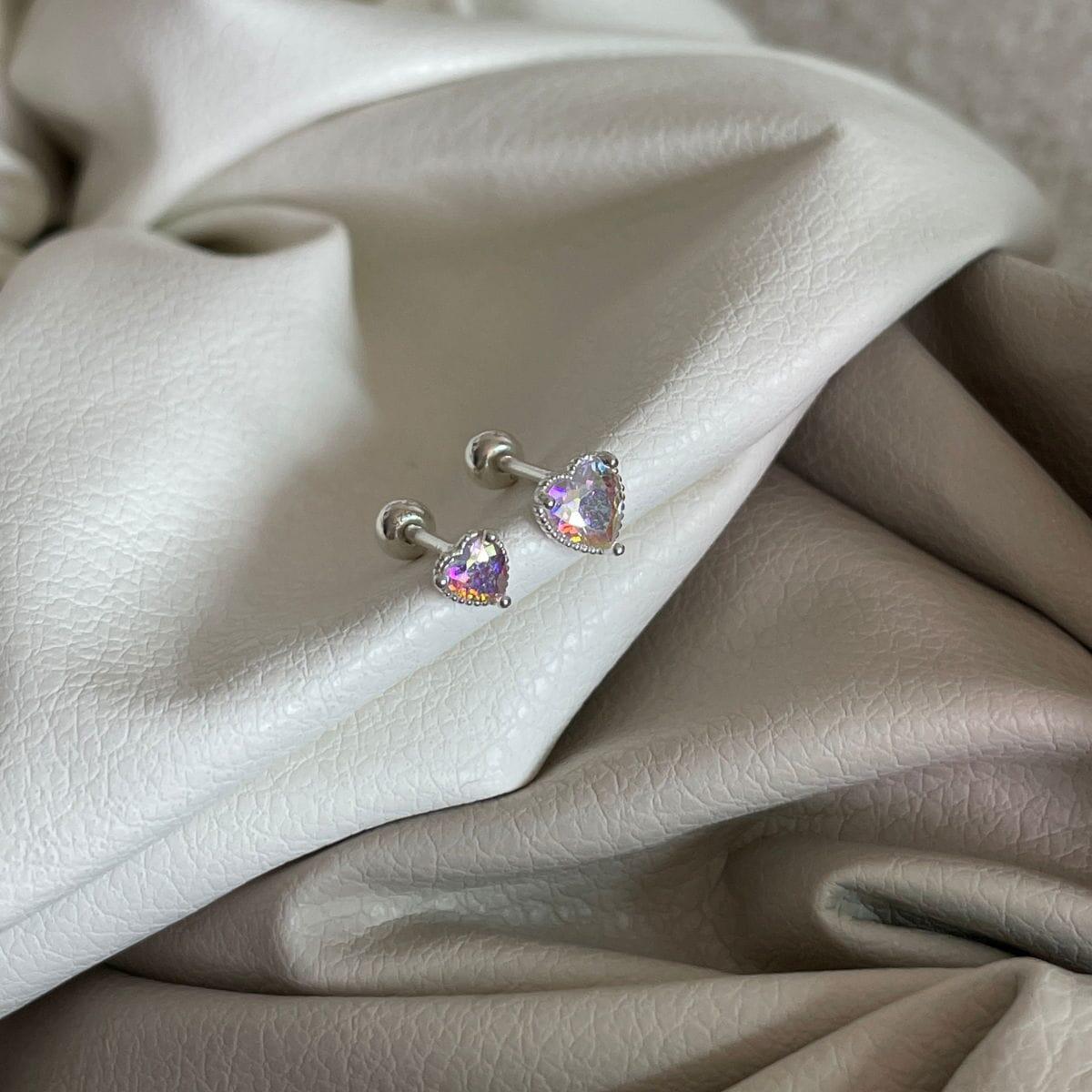 [925 Silver]オーロラハートキュービックピアス Earrings 10000won 